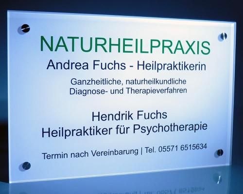 Heilpraktiker - Naturheilpraktiker Schild aus Acrylglas